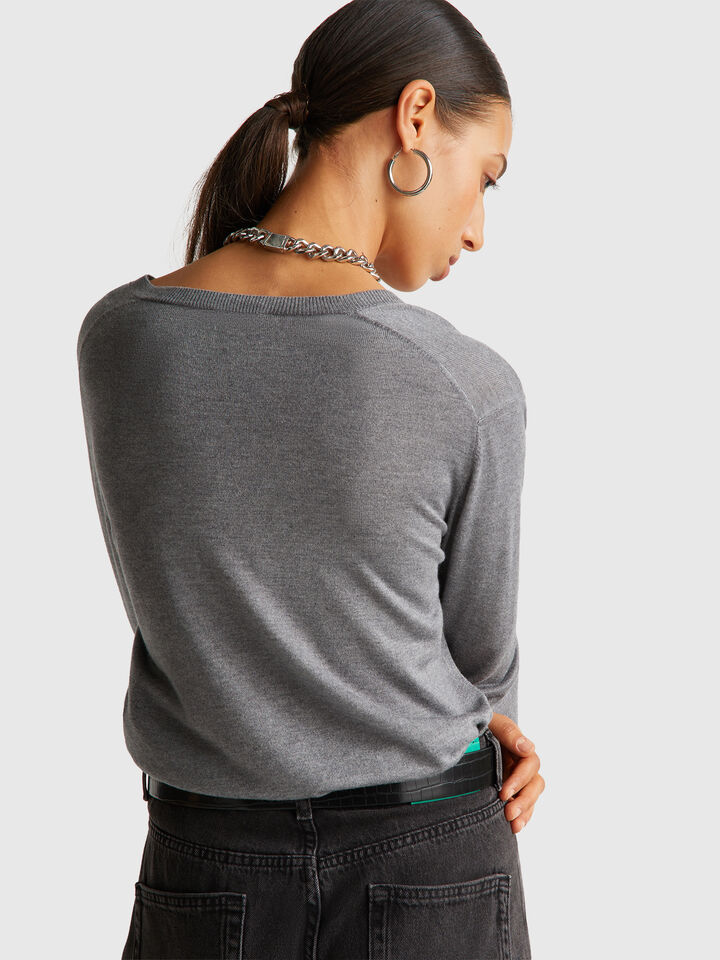 V NECK SWEATER L/S Women image number 2